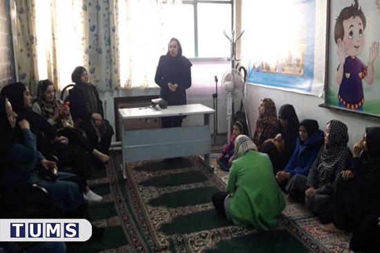 برگزاری جلسه آموزشی مهارت های فرزندپروری برای اولیای دانش آموزان دبستان شهدای معلم شهرستان اسلامشهر 